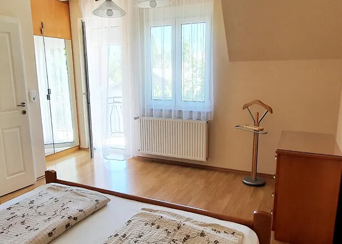 Apartament Anett Héviz